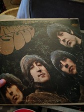Rubber Soul by Beatles (Vinyl Record - Capital Records)
