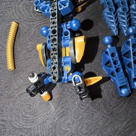 LEGO BIONICLE: Brutaka (8734) Spine Head & More