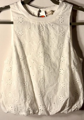 Hem & Thread White Eyelet Lace Floral Sleeveless Top NWT Small Boho Cottagecore
