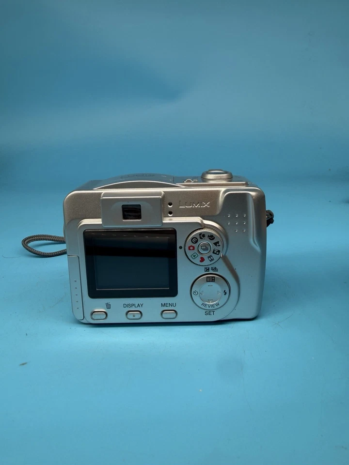 Panasonic Digital Camera Lumix DMC-LC50 3.2MP Silver Tested, photo 4 of 5
