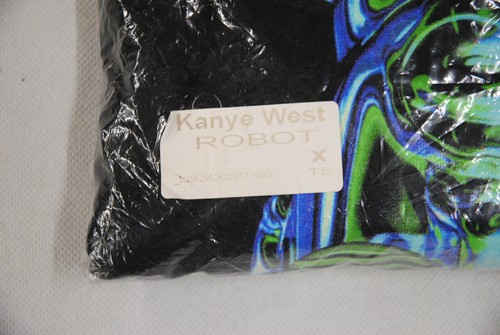 KANYE WEST ROBOT GLOW IN THE DARK TOUR 2008 T SHIRT NEW OFFICIAL RARE VINTAGE - Picture 8 of 9