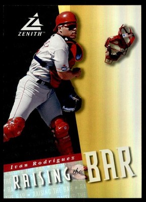 1998 Zenith #6 Ivan Rodriguez Raising the Bar