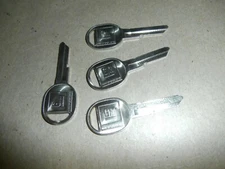 4 Genuine GM Door Trunk Key Blanks D