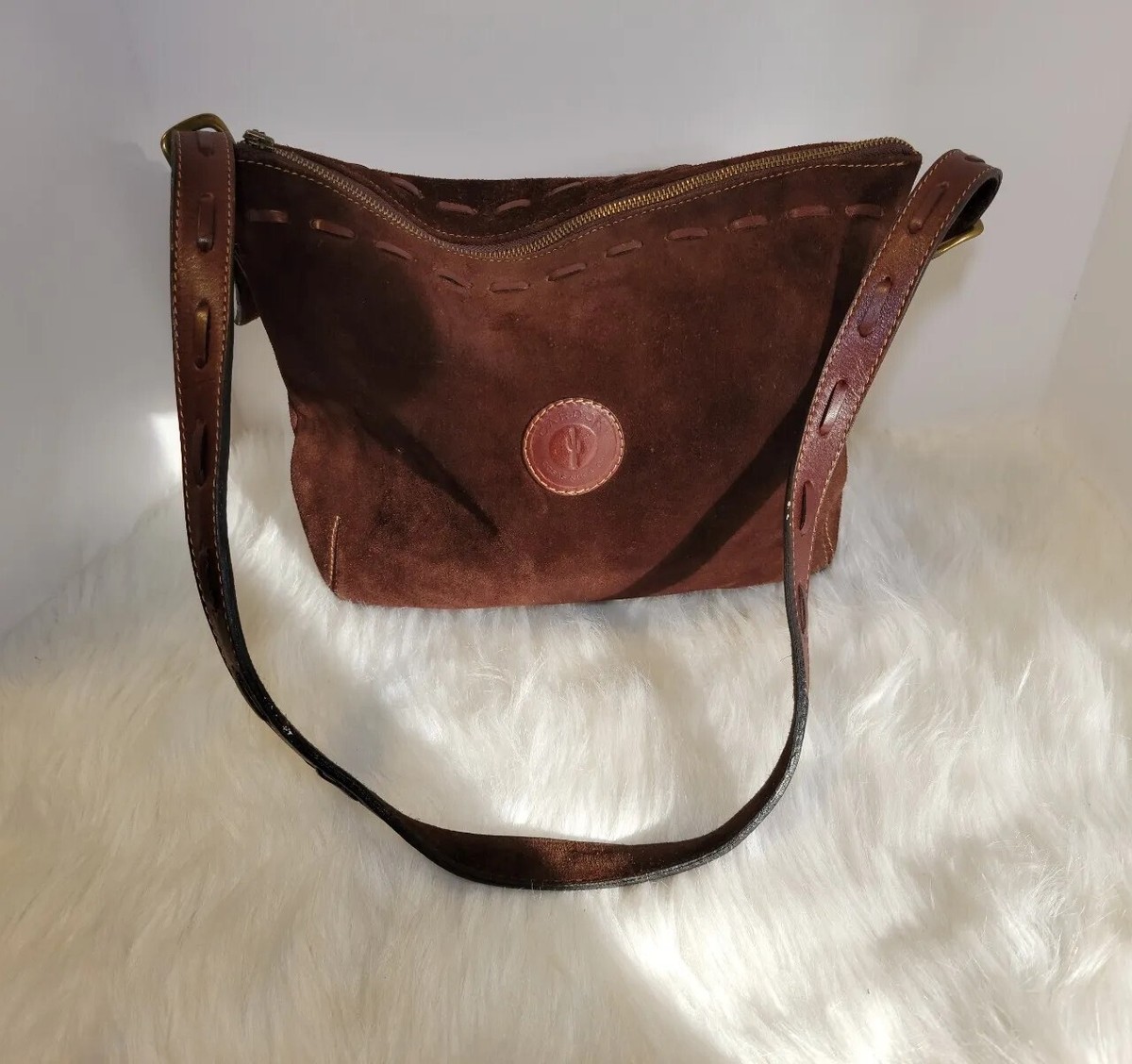 Vintage Cardon Cosas Nuestras Capybara Chocolate suede Bag Purse Capybara Leather Satchel Bag: Elegance Meets Function  main image 4