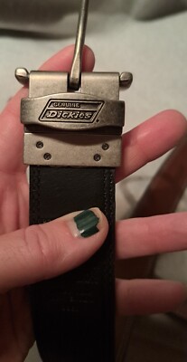 Men's Dickies Black Leather Belt Silver Buckle NWOT SIZE 42 Excellent Condition 