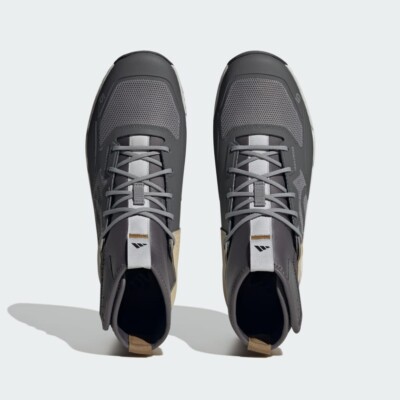 12 - ADIDAS Unisex Five Ten TRAILCROSS Gore-TEX Mountain  display picture 1