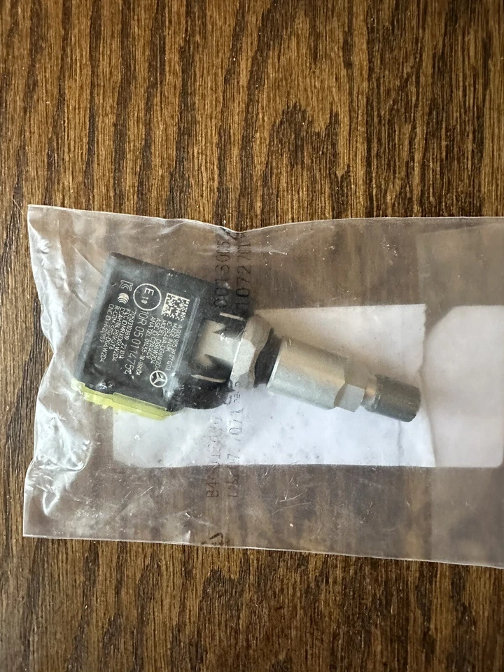 轮胎压力监测系统传感器梅赛德斯奔驰原始设备制造商 0009053907 C300 C43 AMG — 第 2/2 张图片