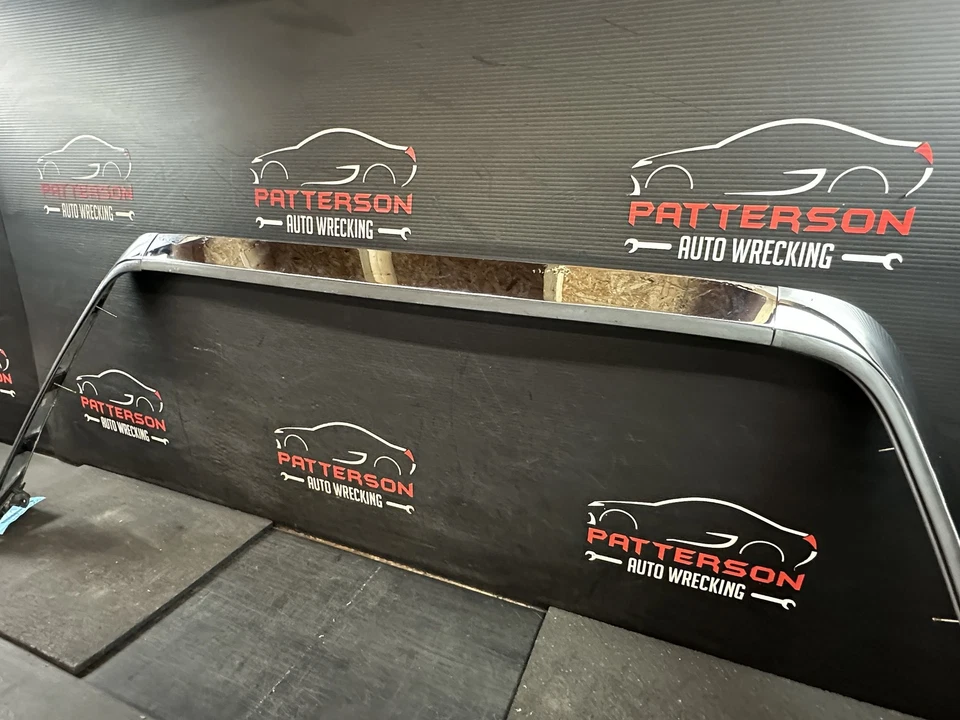 04 FORD THUNDERBIRD PARABRISAS Y PILAR EXTERIOR CROMADO BISEL Foto 3 de 4