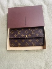 Authentic Loius vuitton Monogram Canvas Long Wallet