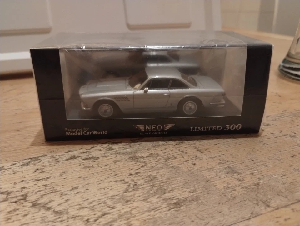 Neo Scale Models 45643 Maserati Sebring II Silber Maßstab 1:43 Limited Edition - Bild 4 von 4