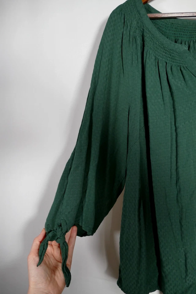 Dressbarn Womens Boho Tie Sleeve Peasant Henley Top Size 3X Green Cottagecore - Image 2 of 4