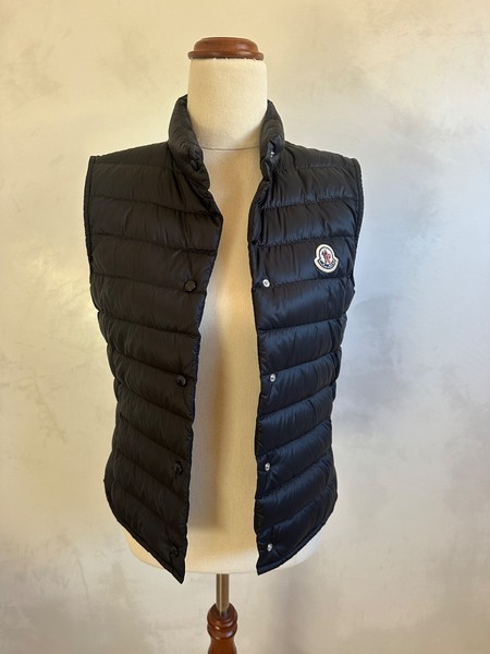 Moncler Women's Black Down Padded Gilet Vest RRP $2,000