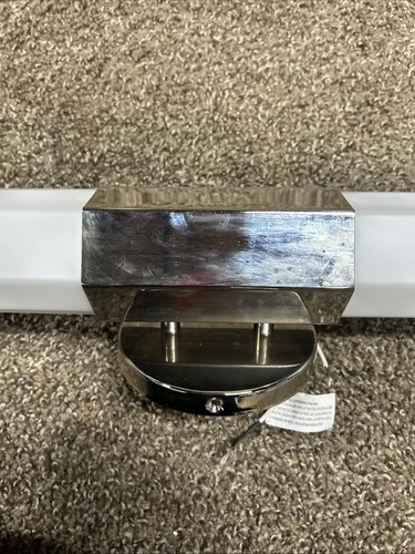 Hinkley Lighting Facet 32W Bath Vanity, Polished Nickel - 51152PN BATHROOM - Picture 5 of 9