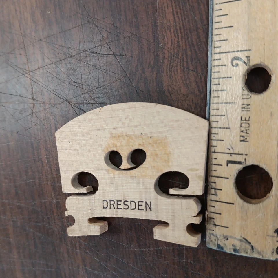 Vintage 1960's/70's Dresden Violin Bridge 4/4 NOS Cured Wood Germany - Image 4 of 4