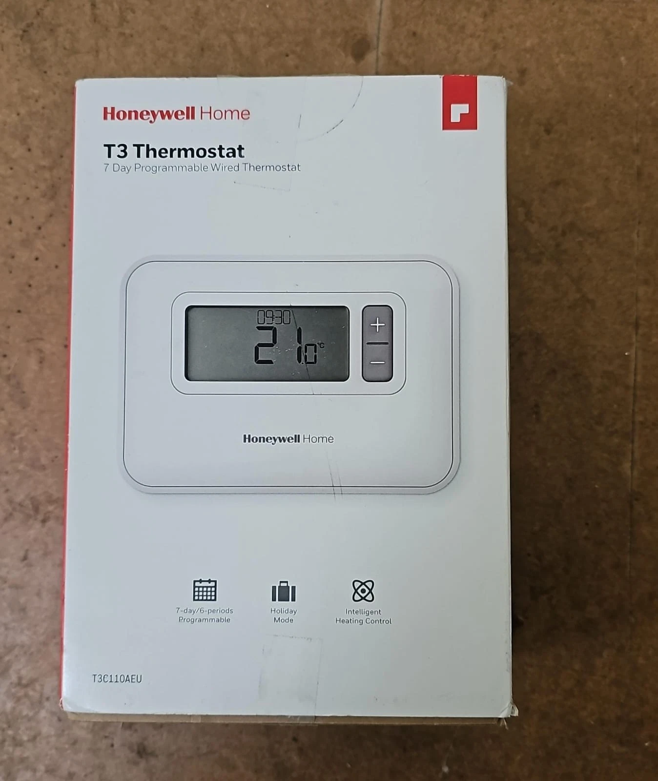 Honeywell Home T3 T3C110AEU Wired Smart Wall Thermostat 3.5" Touch Display White