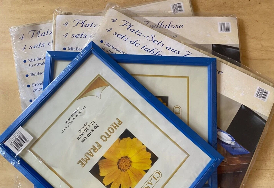 Platzvorleger 12er-Set aus Zellulose, 35x50cm plus Bilderrahmen 2er-Set {#176}