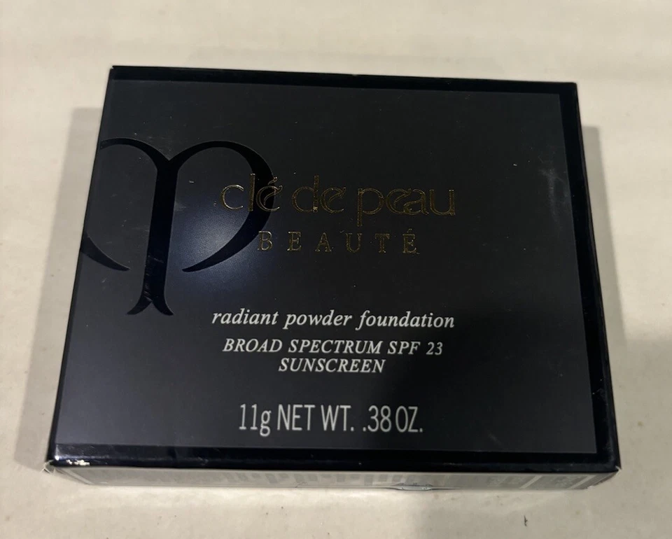 Base en polvo radiante Cle De Peau FPS 23 recarga O50 ~ tamaño 11 g / 0,38 OZ Foto 4 de 4