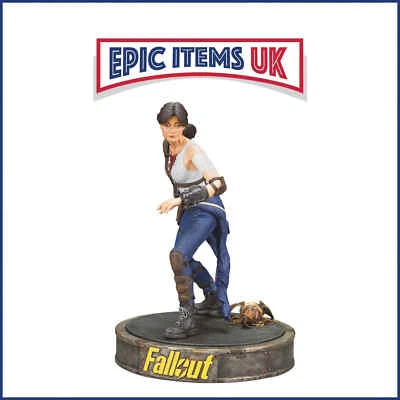 Dark Horse Comics Fallout Lucy Deluxe 7.5 Inch PVC Figure - IN STOCK