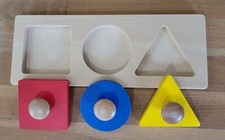 Wooden Montessori Toy Geometric Shape Puzzle Peg Knob Match 3 Shapes Preschool