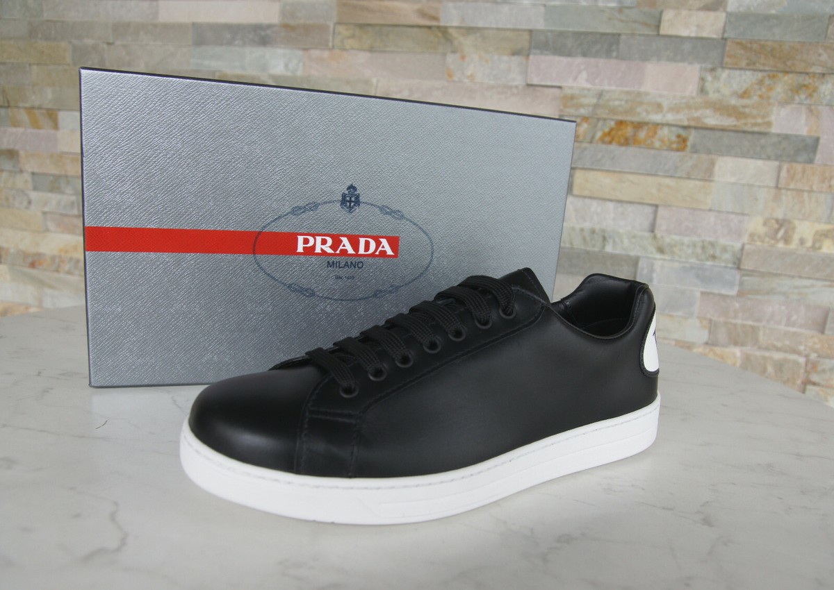 Prada EU Sneakers Lace-Up Shoes 4E3299 Black New Former