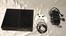 Microsoft Xbox One video game console w/ white controller