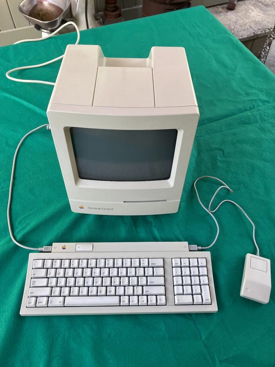 Apple Macintosh Classic Vintage Computers & Mainframes for sale