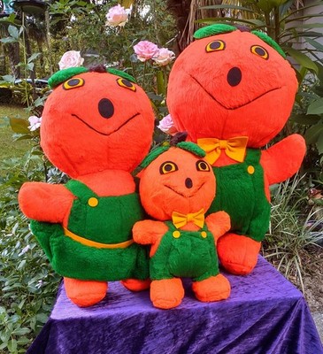 Vtg Pumpkin Head Fam of 3 Jack o Lantern Halloween Orange Plush anthropomorphic