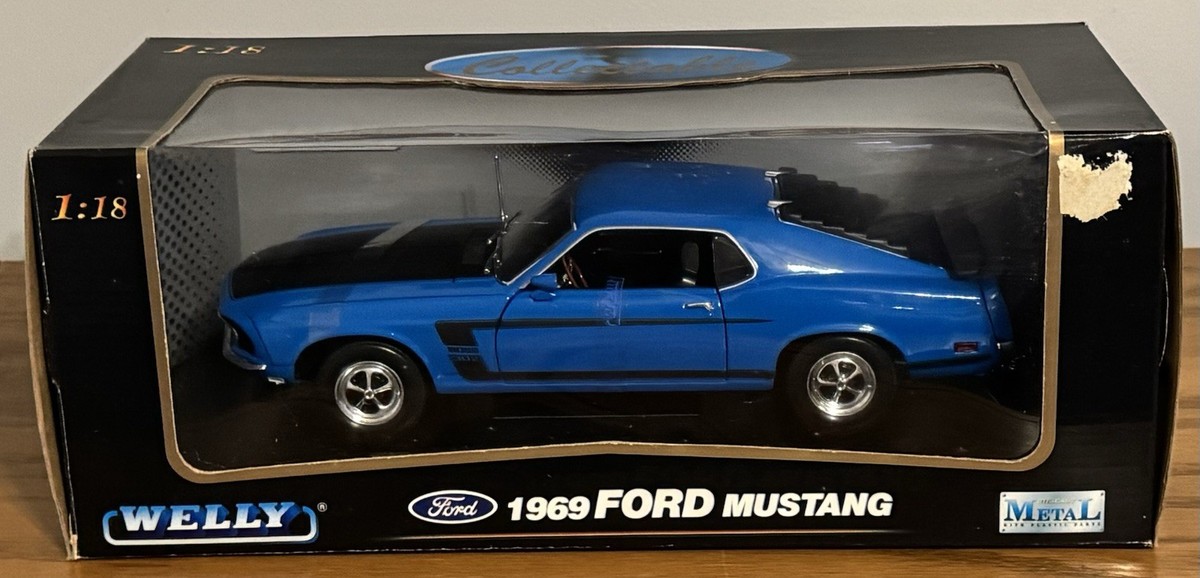 WELLY Collectable Series 1969 Ford Mustang 1:18 Blue Diecast Car