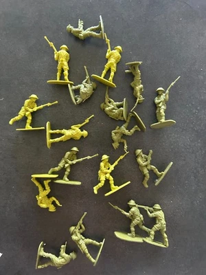 Figurines 1/32 Seconde guerre Mondiale 8th Armée Anglaise AIRFIX - Photo 1/4