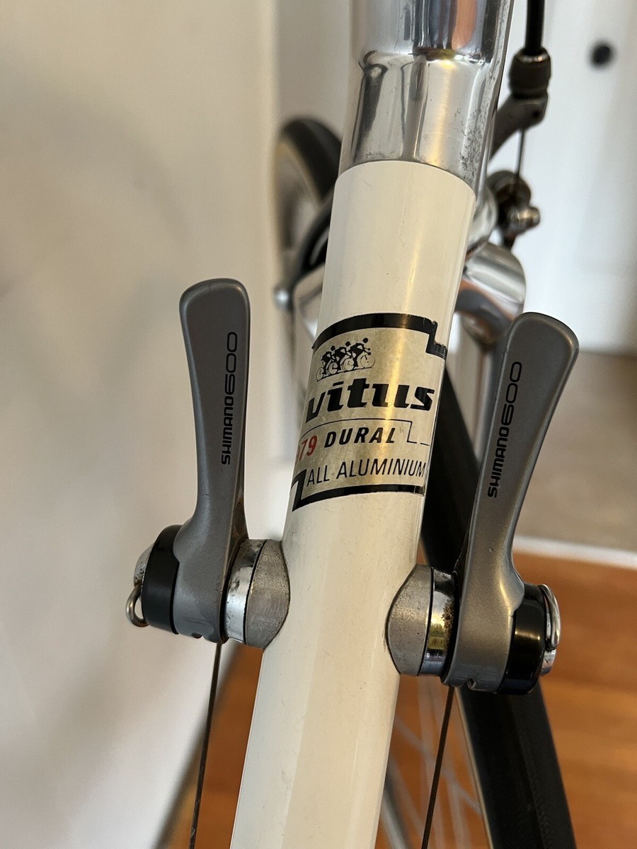 Late 80's Vitus 979 Dural, 54 cm, silver anodized, excellent