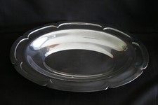 Plat de service creux ovale ancien en métal argenté poinçonné