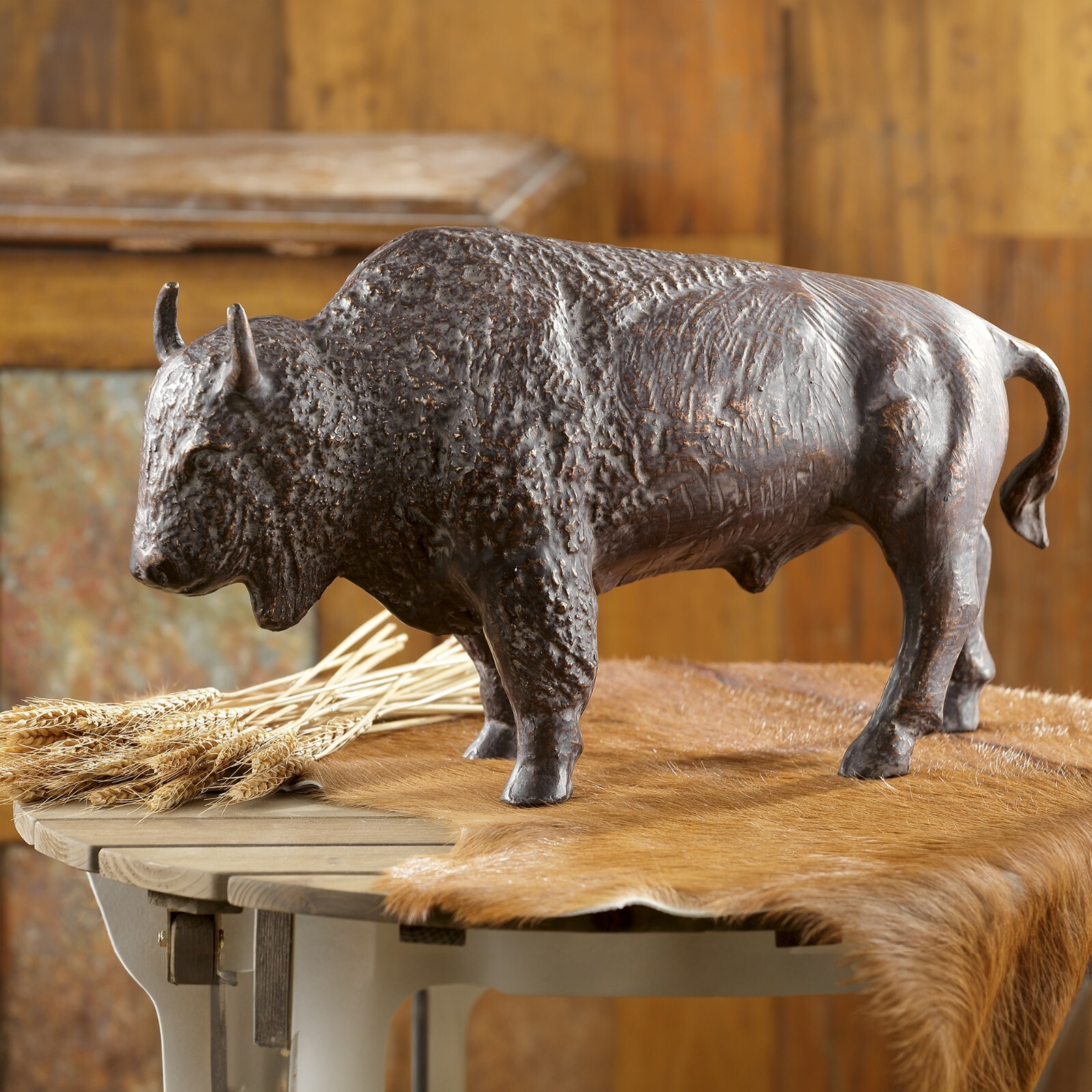 Exquisite Aluminum Design Prairie Strider Buffalo Statue For Home & Garden Decor