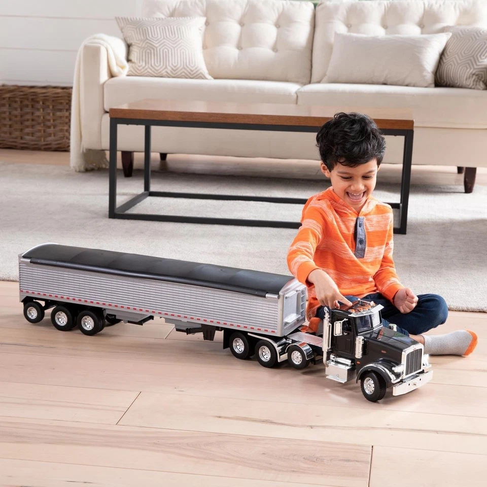 ERTL 1/16 Big Roads Black Peterbilt Model 367 with Grain Trailer 47367 - Image 2 of 4