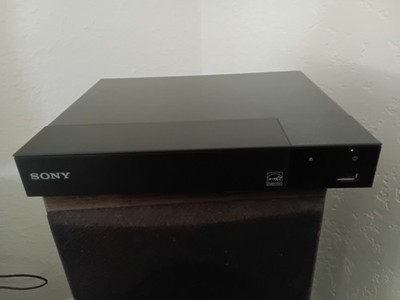 Sony BDP-S1700 Streaming Blu-Ray + DVD CD Disc Player - with remote HDMI chord