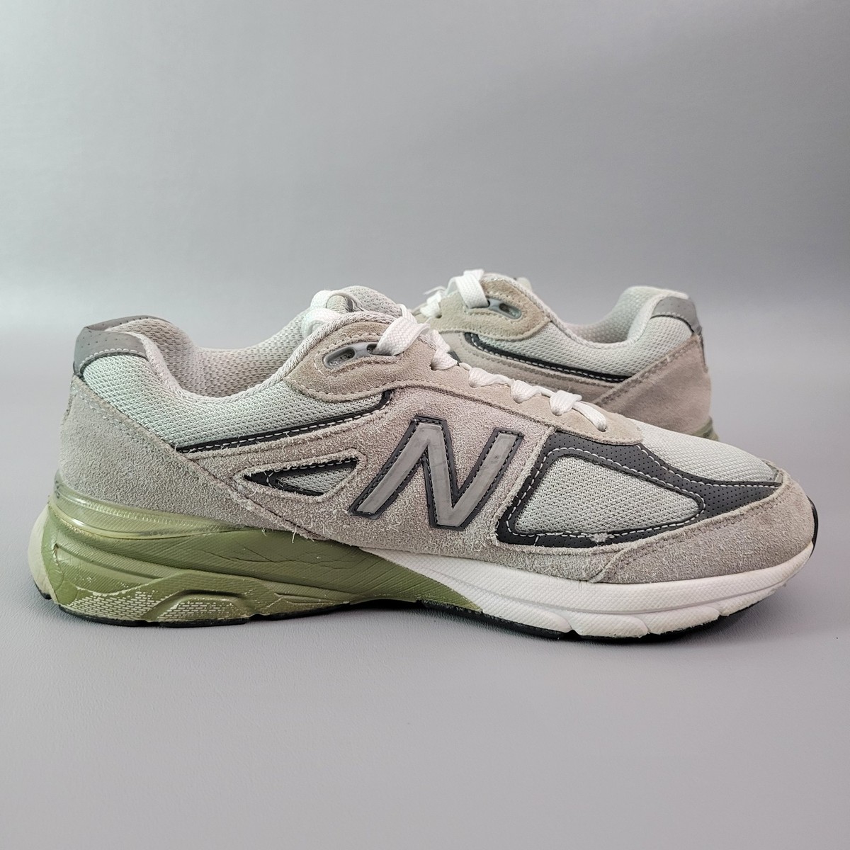 Size 8.5 - New Balance 990v4 Made in USA Grey Silver W for sale