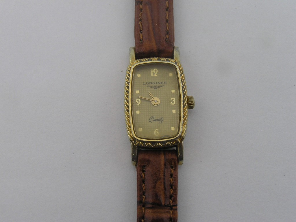 Vintage Longines Ladies Dress Watch Fancy Case Quartz Working
