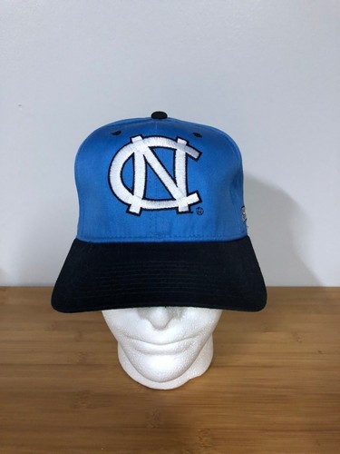 North Carolina Tarheels Fitted Starter 