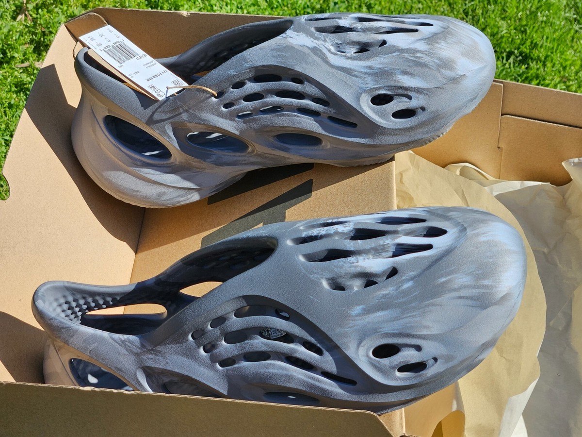🔥 Gray Adidas Yeezy FOAM RUNNER MX Granite IE4931 US Mens 🔥 Gray Adidas Yeezy FOAM RUNNER MX Granite IE4931 US Mens