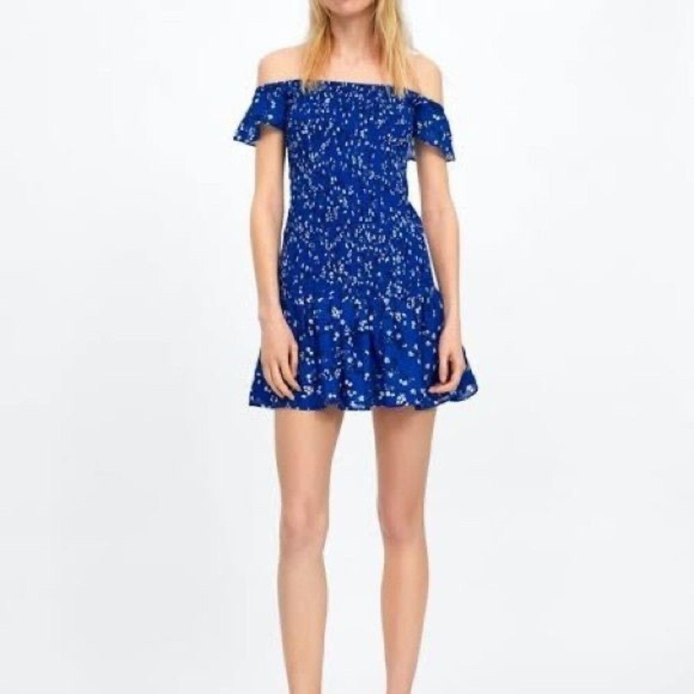 Zara Smocked Floral Bodycon Off the Shoulder Mini Dress in Blue/White Size S thumbnail 2