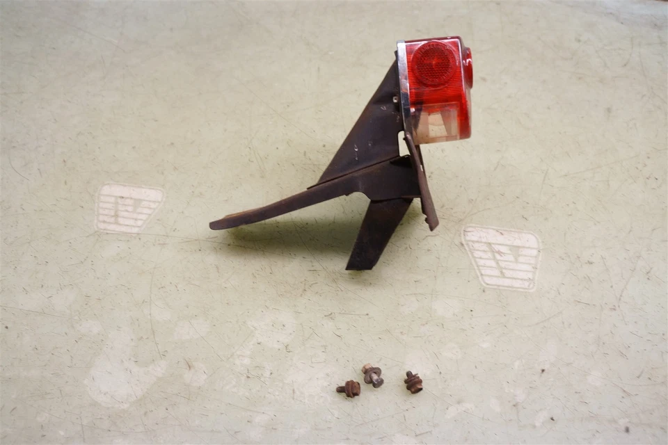 Honda Z50 Z50A Z 50 R 1971 Mini Trail *Luz trasera 2045 Foto 3 de 4