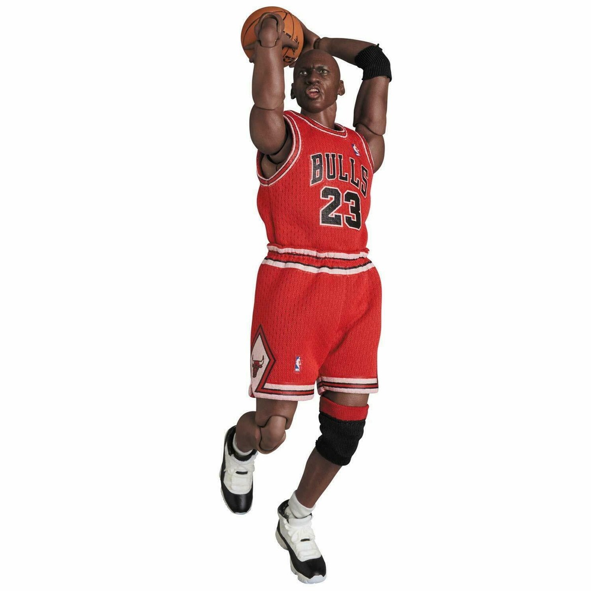 Michael Jordan アクションフィギュア MAFEX 100 MAFEX Michael Jordan Chicago Bulls No.100 MEDICOM TOY from Japan