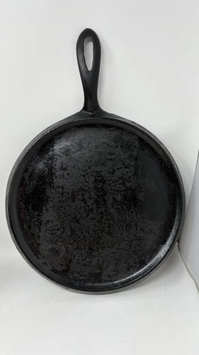 Griswold Cast Iron 8 Handle Griddle Slant Logo 738