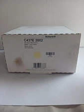 New Honeywell C437E 2002 Gas A/G/LP Pressure Switch, 1-26" Water w/ Manual Reset