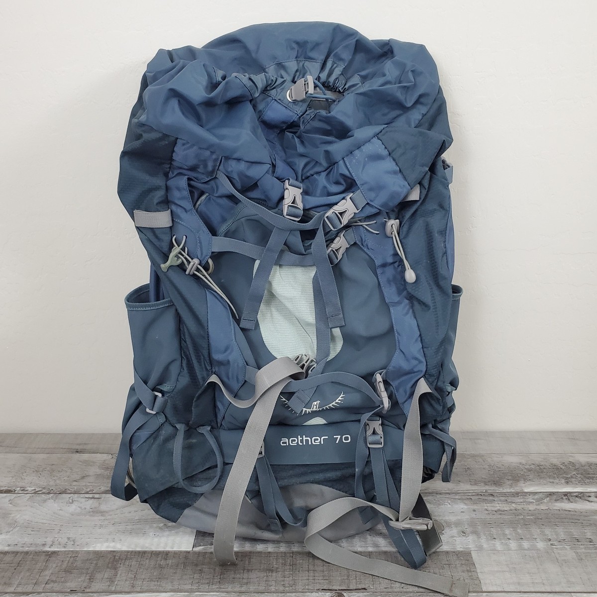 Osprey Aether 70 Pack Backpack S/M Hiking Blue Airscape Frame NO