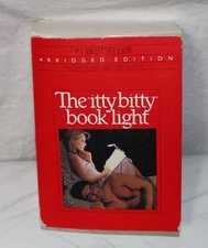 Zelco Vintage 1983 The Itty Bitty Book Light,  In Original Box
