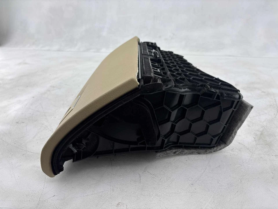 2012 - 2018 BMW 320 328 F30 painel porta-luvas compartimento de armazenamento fabricante de equipamento original - Imagem 4 de 4