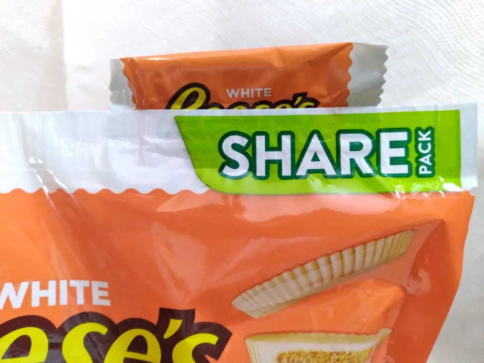 ULTRA RARO Reese's White Peanut Butter Cups Thins ERRO DE FABRICAÇÃO! Free S&H - Imagem 3 de 4