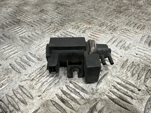 BMW X5 E53 2006 Diesel 160kW Turbolader Druckwandler Magnetventil 2247906