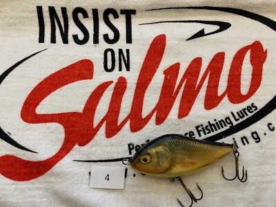 SALMO Sinking RIVER CHUB LURE 4 1/2''   #4