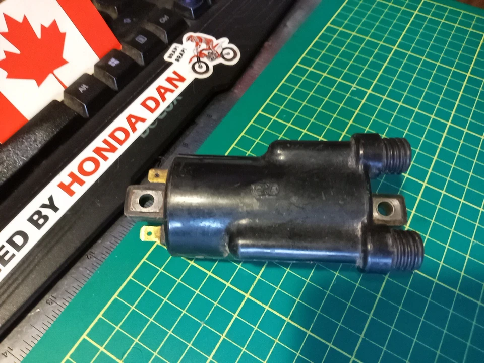 Bobina de ignição Honda Magna Goldwing CB 30510-MA6-013 compatível com 700cc-1200cc 1982-1987 - Imagem 2 de 4
